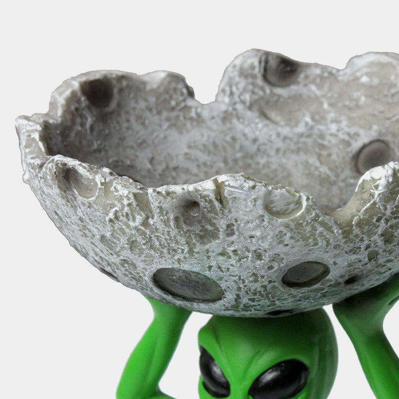 GREEN ALIEN AND MOON ASHTRAY